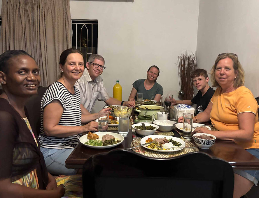 A feast at Tembe's house!